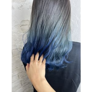 マリンブルーグラデーション20代￥15400