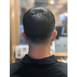 クロップスタイル - @110 BARBER SHOP CONTINENTAL【ワンワンオー バーバー ショップ コンチネンタル】掲載中