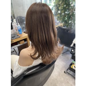 大人かわいい_ロングレイヤー_アッシュベージュ