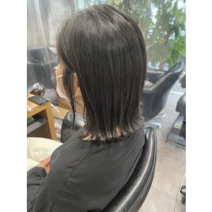ハンサム切りっぱなしボブ