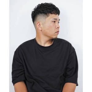 FADEカット - @110 BARBER SHOP CONTINENTAL【ワンワンオー バーバー ショップ コンチネンタル】掲載中