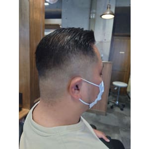 フェードカット - @110 BARBER SHOP CONTINENTAL【ワンワンオー バーバー ショップ コンチネンタル】掲載中
