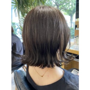 大人かわいい_オリーブグレージュ