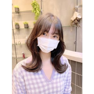 ヨシンモリ　くびれヘア