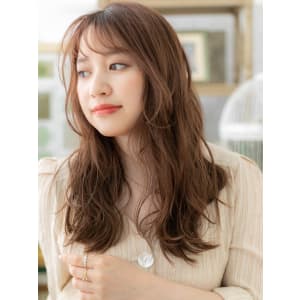 大人ハイライトで小顔♪外国人風ウェーブ巻き アッシュオリーブ - COVER HAIR & SPA bliss【カバーヘア アンド スパ ブリス】浦和/浦和西口店【カバー ヘア アンド スパ ブリス ウラワ ウラワニシグチテン】掲載中