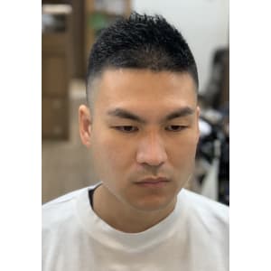メリハリフェードスタイル - K-STYLE HAIR STUDIO 虎ノ門店【ケースタイルヘアスタジオトラノモンテン】掲載中