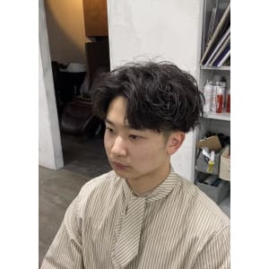 センターパート/スパイラルパーマ/￥11880