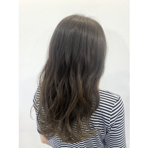 大人可愛い/グレージュカラー