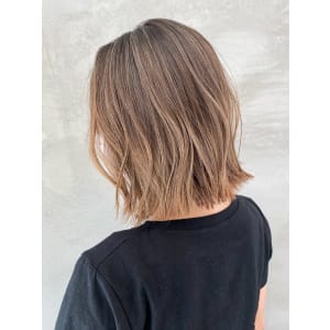 バレイヤージュ×ベージュ (OIKAWA)