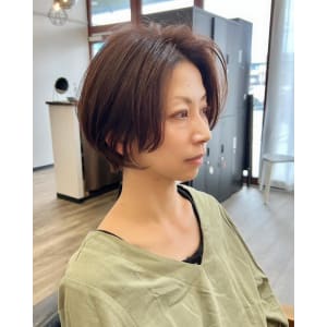 大人ショート☆ショートボブ☆イルミナカラー