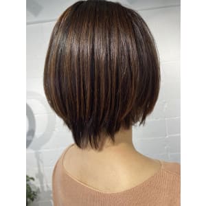 スタイリング簡単_大人ショートボブ