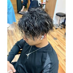 ハイライトツイストスパイラル - hair studio Romeo【ロメオ】掲載中