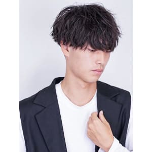 マッシュ - 男性専門美容室 growth 天神店【ダンセイセンモンビヨウシツ グロウ テンジンテン】掲載中