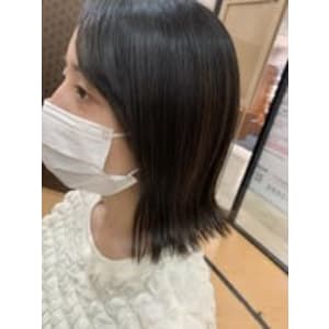 切りっぱなしボブ 4月
