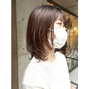 ワンカールのストカール、顔周りレイヤー