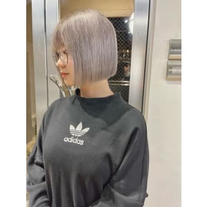 ホワイトカラー ホワイトベージュ ホワイトブロンド - ARCANA 明治神宮前 表参道 原宿【アルカナ メイジジングウマエ オモテサンドウ ハラジュク】掲載中