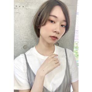 クールな雰囲気に似合わせ♪ハンサムショート