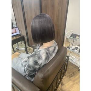 ミニボブ 切りっぱなしボブ ラベンダーシルバー - ARCANA 明治神宮前 表参道 原宿【アルカナ メイジジングウマエ オモテサンドウ ハラジュク】掲載中