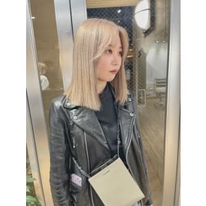 ホワイトベージュ　ミルクティーベージュ　ホワイトカラー - ARCANA 明治神宮前 表参道 原宿【アルカナ メイジジングウマエ オモテサンドウ ハラジュク】掲載中