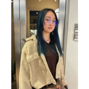 ネイビーカラー ブルーカラー ミニボブ ウルフカット - ARCANA 明治神宮前 表参道 原宿【アルカナ メイジジングウマエ オモテサンドウ ハラジュク】掲載中