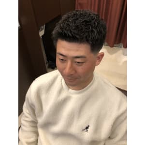アイロンパーマでイメージチェンジ!フェードスタイル - ヘアサロン大野 iki 日本橋本店【ヘアサロンオオノイキ】掲載中