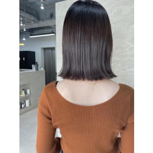ボブ　艶髪　イルミナカラー