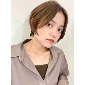 ナチュラルで可愛いセンターパートショート＾＾
