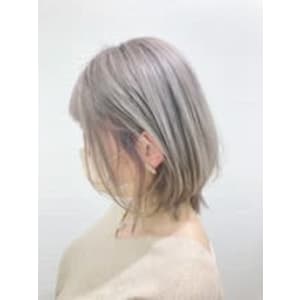 12月　スノープラチナベージュ