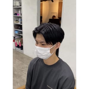 前下がりセンターパート/メンズ/¥5280 - prize Iris 池袋【プライズ アイリス】池袋駅東口店【プライズアイリス イケブクロ イケブクロヒガシグチテン】掲載中