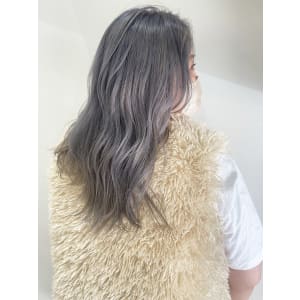 パープルグレーの大人レイヤー【池袋美容室　uchla】