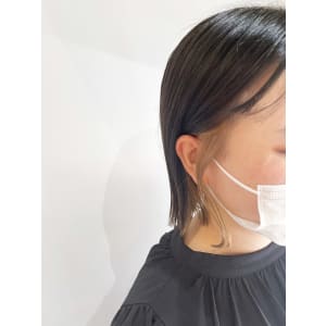 イヤリングカラー 【池袋美容室　uchla】