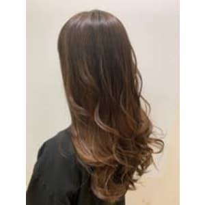 アッシュブラウン