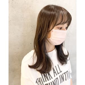 インナーカラー/ラベンダーブルー/レイヤーカット/艶髪