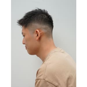30代~40代オススメ フェザーアップバング - @110 BARBER SHOP 長浜店【ワンワンオー バーバー ショップ ナガハマテン】掲載中