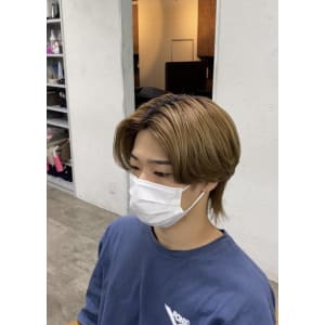 センターパートウルフ/メンズ/¥6380 - prize Iris 池袋【プライズ アイリス】池袋駅東口店【プライズアイリス イケブクロ イケブクロヒガシグチテン】掲載中
