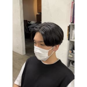 カルマパーマ/センターパート/メンズ/¥10780 - prize Iris 池袋【プライズ アイリス】池袋駅東口店【プライズアイリス イケブクロ イケブクロヒガシグチテン】掲載中