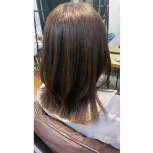 くびれ×グレージュ
