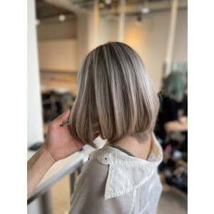 髪質改善/インナーカラー/ショート/前髪カット/ブリーチ/中 - amble luxe 中野【アンブルリュクス ナカノ】掲載中