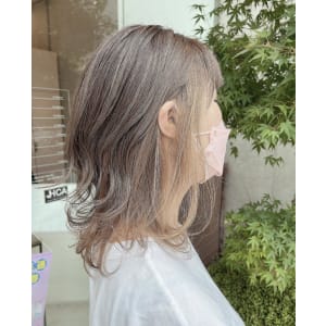 ベージュ系インナーカラー