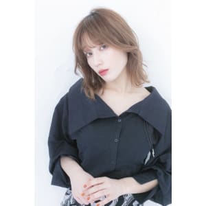 フェザーバング/タンバルモリグレージュ/切りっぱなしボブ