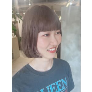 ボブ　前髪ありボブ　ダブルカラー