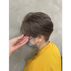 ハイトーン×ハンサムショート