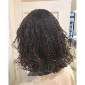 《cropes 辻堂　阿部》柔らかアッシュパープルカラー