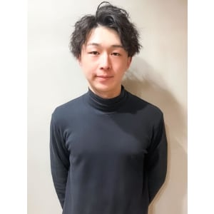 ツイストスパイラルパーマ【六本木】 - curro 六本木【クロ ロッポンギ】掲載中
