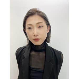 大人ブリーチシルバー