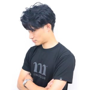 キャルム - @110 BARBER SHOP 博多店【ワンワンオー バーバー ショップ ハカタテン】掲載中