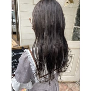 艶感アップ◎暗髪ニュアンスカラーロングヘア30代梅ヶ丘美容室