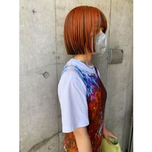 ハイライト　インナーカラー　イヤリングカラー