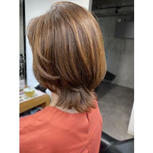 大人可愛い_くびれミディ_ウルフ
