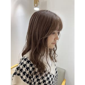 ウォームベージュ